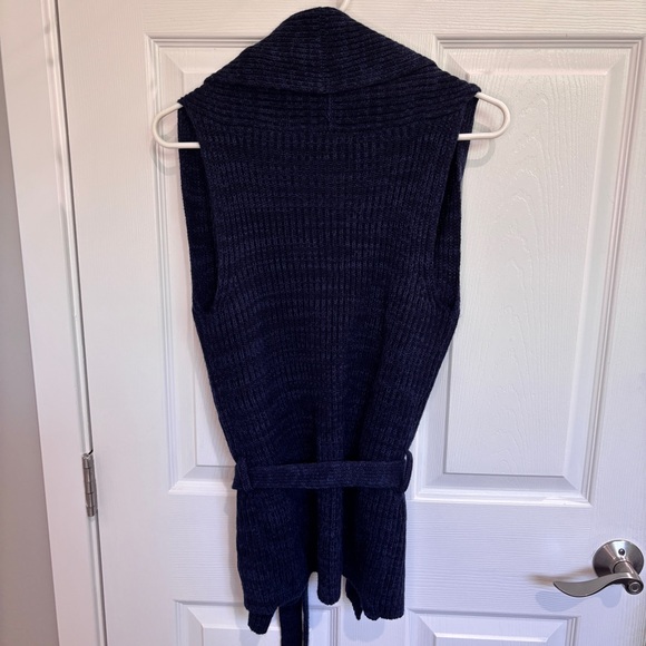 Banana republic wool vest - Picture 3 of 6